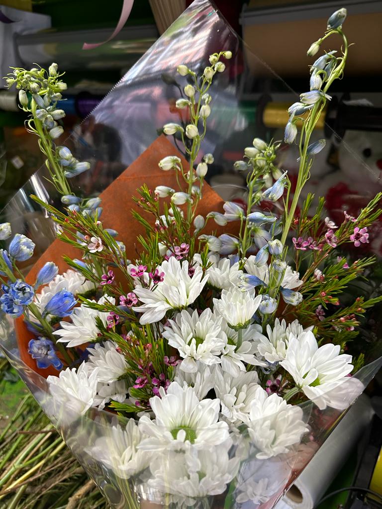white delphinium bouquet